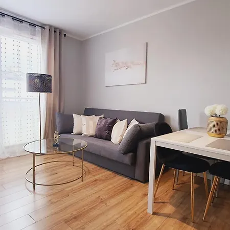 Good Time Centrum Strzelecka B * Познань